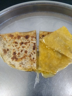 A picture of Stuffed gud Jaggery chapati.