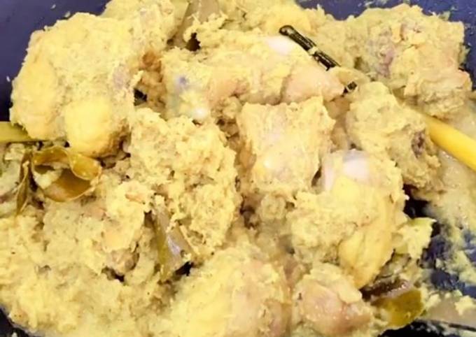 Resep Ayam goreng serundeng yang Sempurna