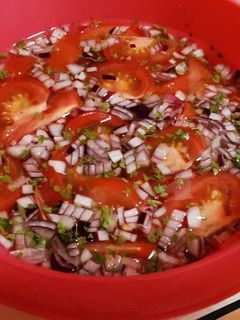 Paradicsomsaláta recept fotója