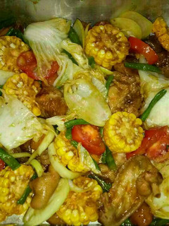 Foto resep Ayam Panggang dengan Bakso dan Sayuran