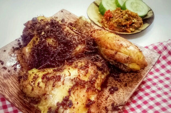Anti Ribet, Buat Ayam Goreng Lengkuas Gurih (+ tips remahan) Enak Terbaru