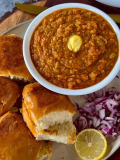 A picture of The best Mumbai Street Style Pavbhaji.