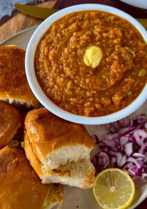 A picture of The best Mumbai Street Style Pavbhaji.