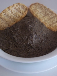 Una foto de Paté de aceitunas negras al Brandy