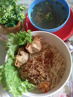 Foto resep Mie Ayam Pangsit sederhana 🍲