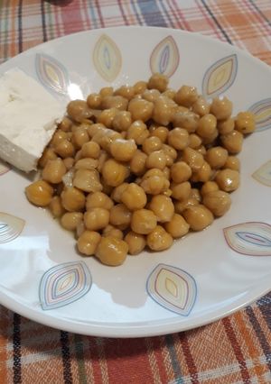 Φωτογραφία της συνταγής Ρεβίθια πανεύκολα