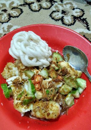 Foto resep Lontong tahu irit