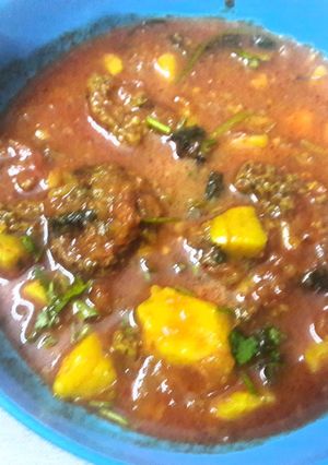 A picture of Punjabi Aloo Wadia.