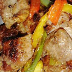A picture of Stir fry beef steak.