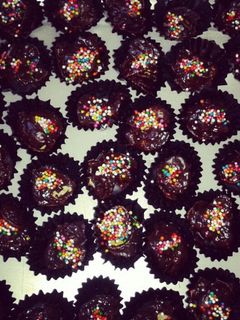 Foto resep Kue Corn Flakes coklat simpel