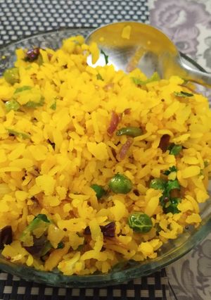 A picture of Basanti Poha.