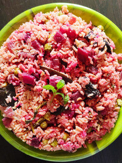 பீட்ரூட் பிரியாணி (Beetroot biryani) செய்முறை முக்கிய புகைப்படம்