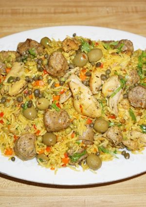 A picture of Arroz con Pollo, Jon Style.