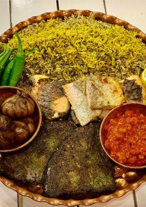عکسی از دستور سبزی پلوبا ماهی سالمون 😍😍