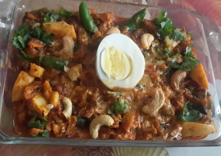 Steps to Make Speedy Chicken Bharta