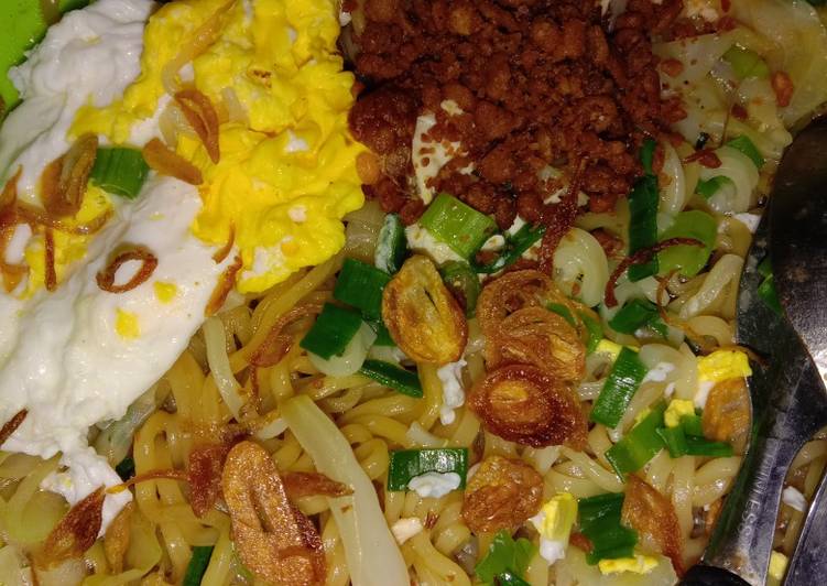 Resep Mie orak-arik telur yang Enak