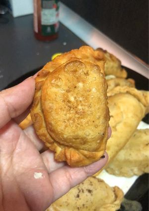 Una foto de Empanadas caseras de carne de ternera, maíz y palmito