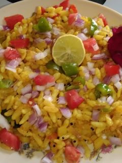 मुरमुरा पोहा (murmura poha recipe in Hindi) रेसिपी मुख्य फोटो