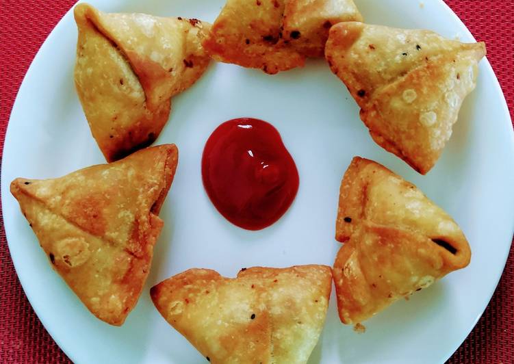 Recipe of Quick Vegetable mini samosa