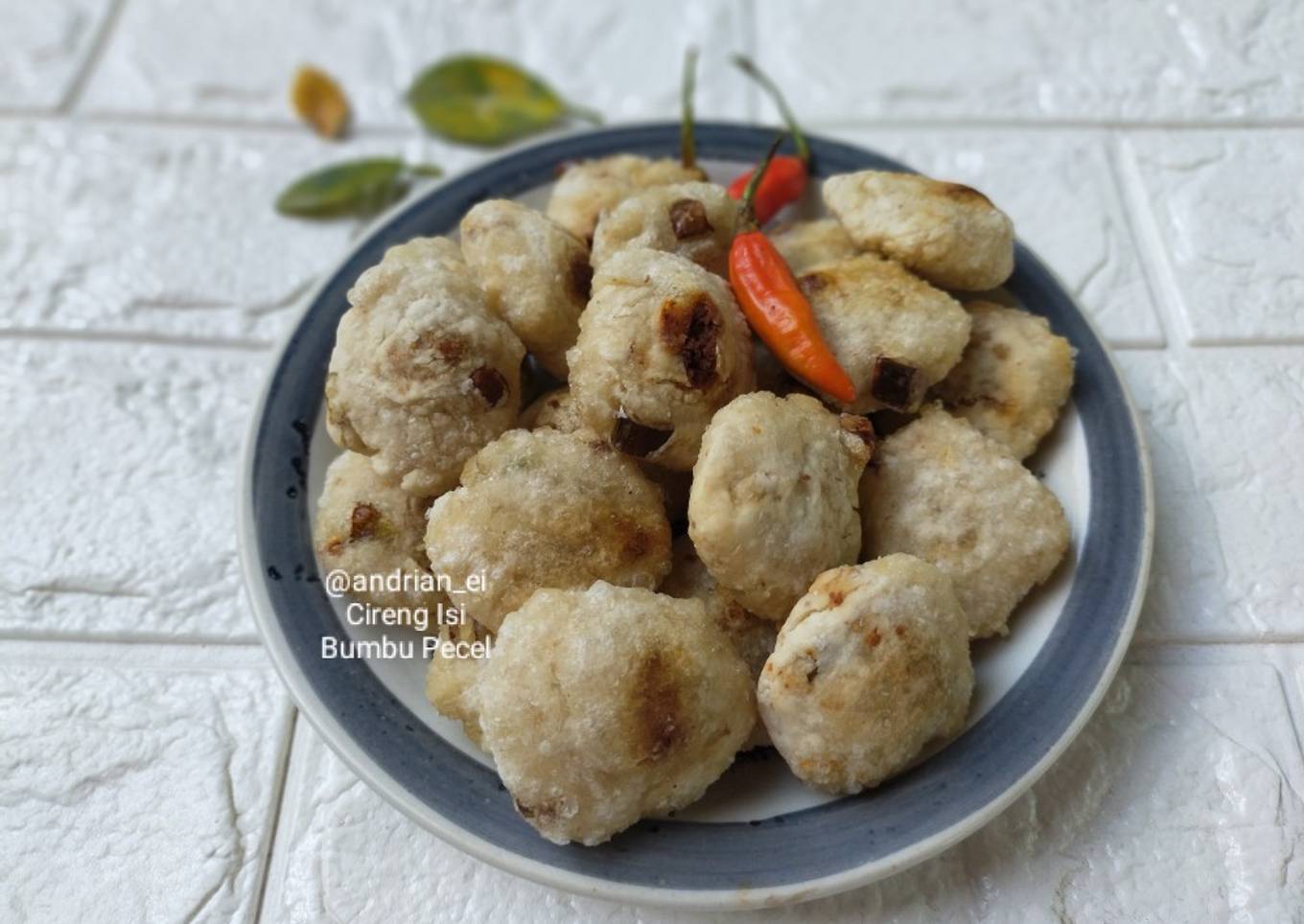 Cireng Isi Bumbu Pecel