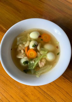 Foto resep Sop Ayam Telur Puyuh