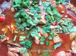 Gambar Tomyam Campur (udang, sotong dan ayam)
