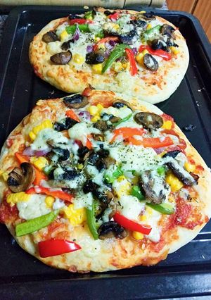A picture of Vegetarian pizza.