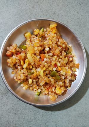 साबूदाना खिचड़ी (sabudana khichdi recipe in Hindi) रेसिपी मुख्य फोटो