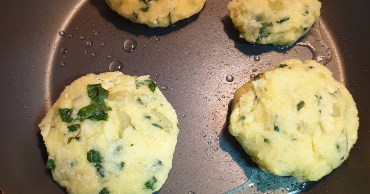 Tortilla de papa con acelga Receta de Estefania Zambrano Ron Cookpad