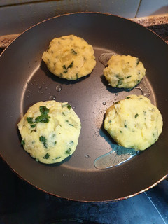 Una foto de Tortilla de papa con acelga