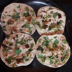 A picture of Bran flour turkish roti.
