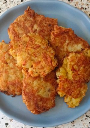 A picture of Carrot and Potato Patties 🥕🥔.