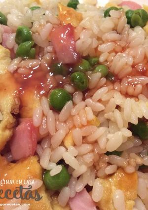 Foto principal de Arroz tres delicias con salsa agridulce casera