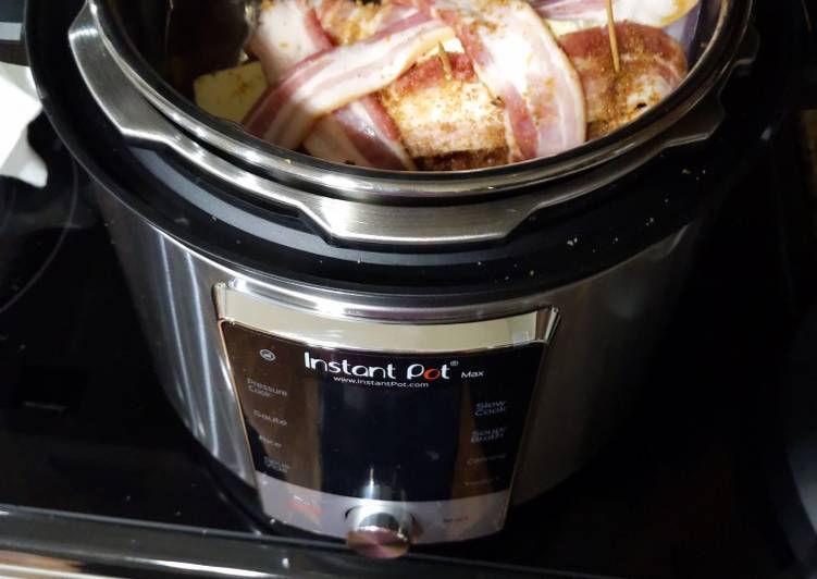 Instant Pot Bacon Wrapped Turkey Leg