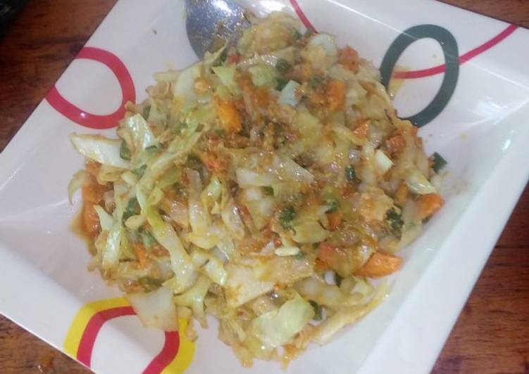 How to Make Quick Fried cabbage