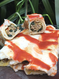 Una foto de CANELONES RELLENOS DE CARNE PICADA Y ESPINACA 🥩🥬