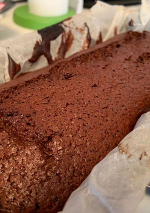Una foto de Bizcocho confinado de chocolate