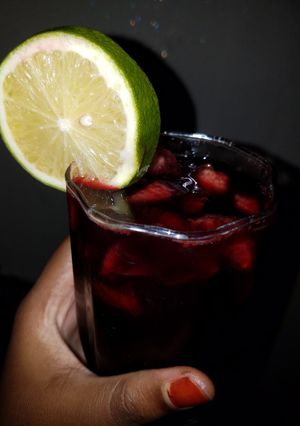 A picture of Hibiscus drink.