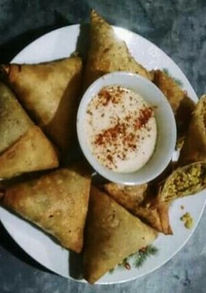 A picture of Dal KY Samosy.
