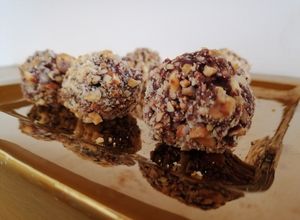 Una foto de Chocolates Ferrero Rocher caseros