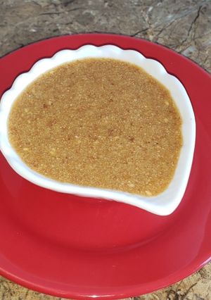 Una foto de Tahini (pasta de sésamo)