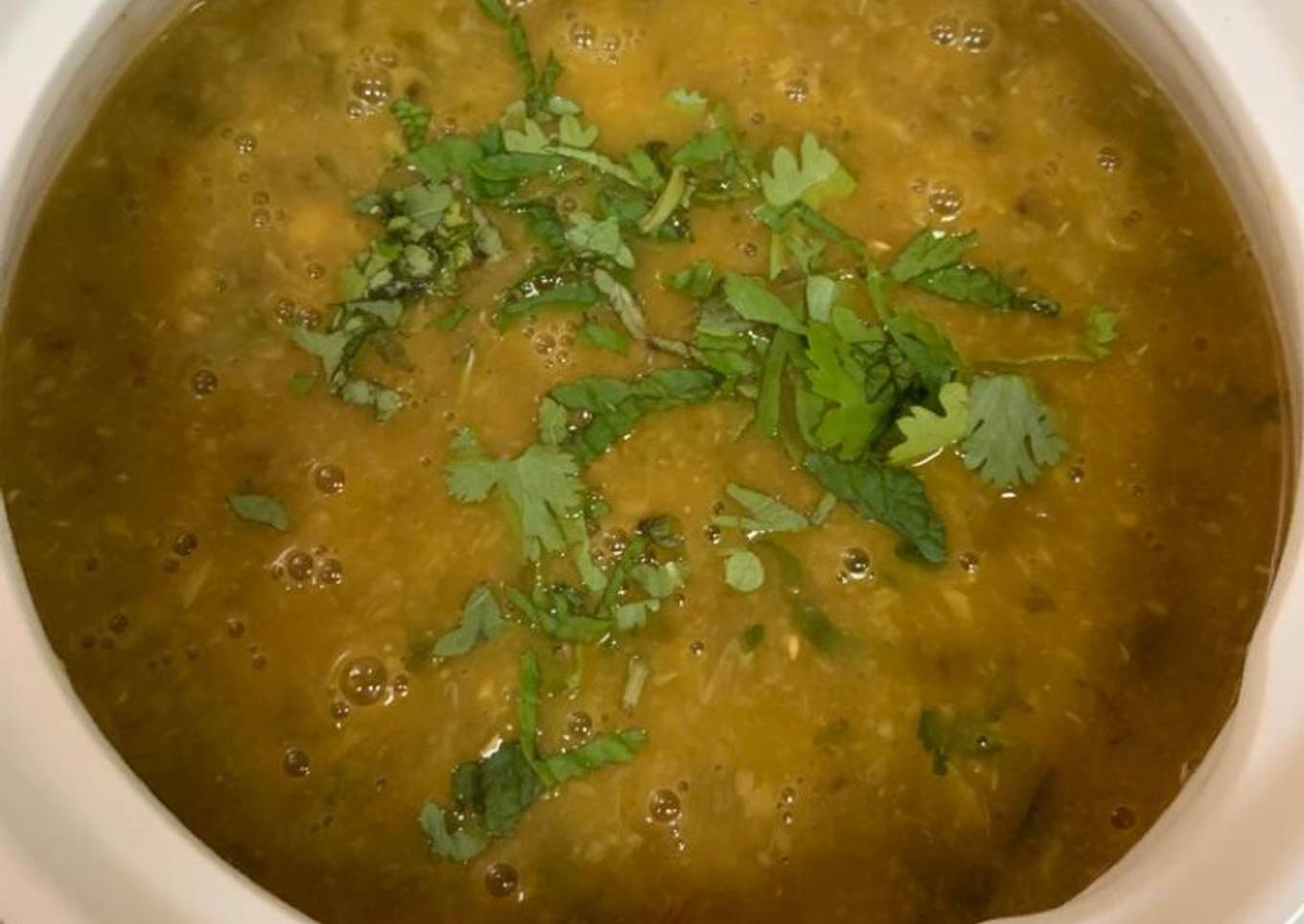 Lehsuni Green Moong Dal
