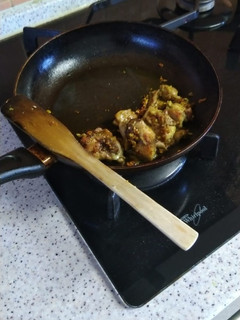 குண்டூர் சிக்கன் (Kundoor chicken recipe in tamil) செய்முறை முக்கிய புகைப்படம்