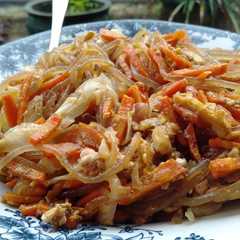 A picture of Bihun Goreng Sayur.