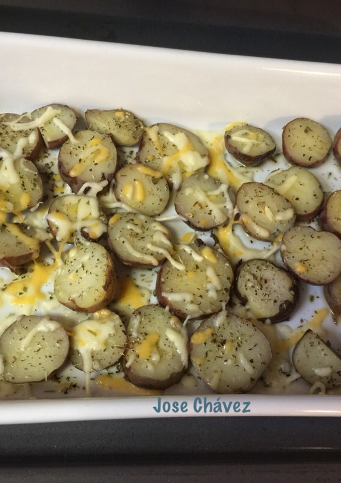 Una foto de Papas al horno con hierbas provenzales(Comida de aprovechamiento)