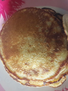 A picture of Fluffy banana pancakes.