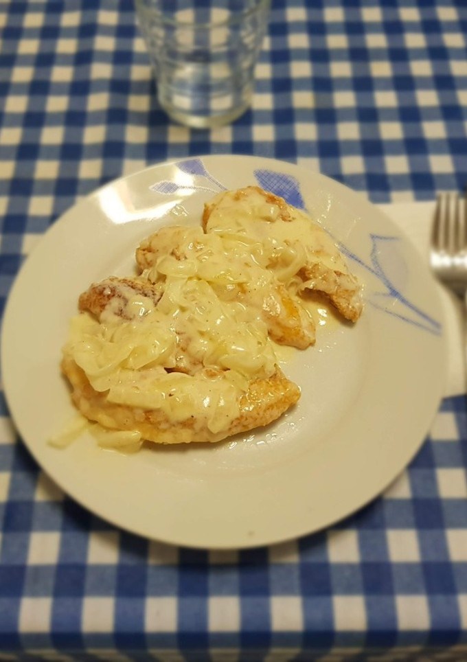 Una foto de Solomillos de pollo con nata