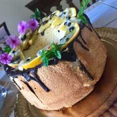 Foto di Chiffon cake... fluffosa cioccolato e arance