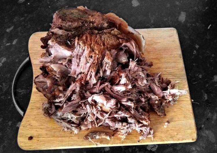 Step-by-Step Guide to Make Homemade Pulled pork - Shoulder joint