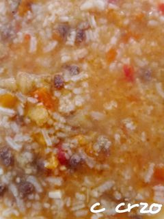 Una foto de Sopa de arroz con berenjena